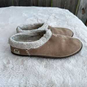 Sorel Nakiska Women's Brown Suede Faux Fur Lined Slippers Size 9